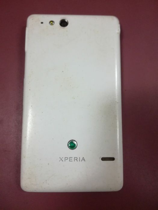 Sony Xperia ST27i