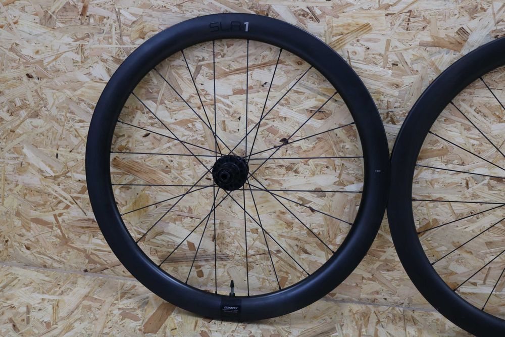 Rodas disco carbono Giant SLR1 último modelo