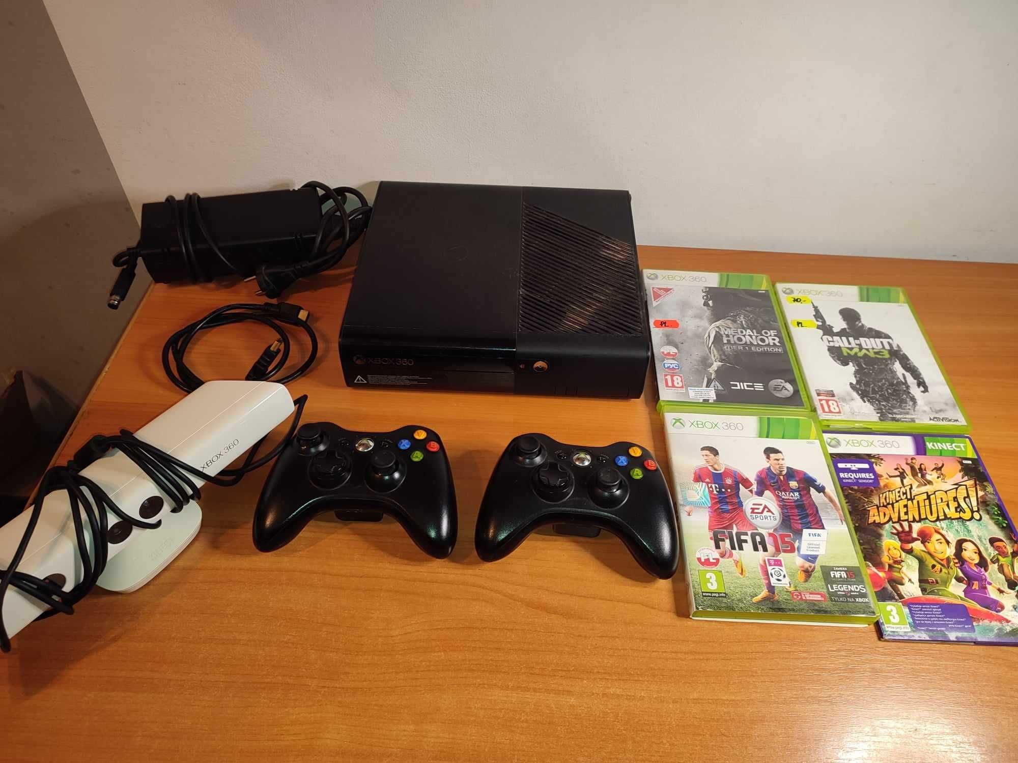 Okazja!!! Xbox 360 + 2 pady + kinect i gry! Gwarancja!