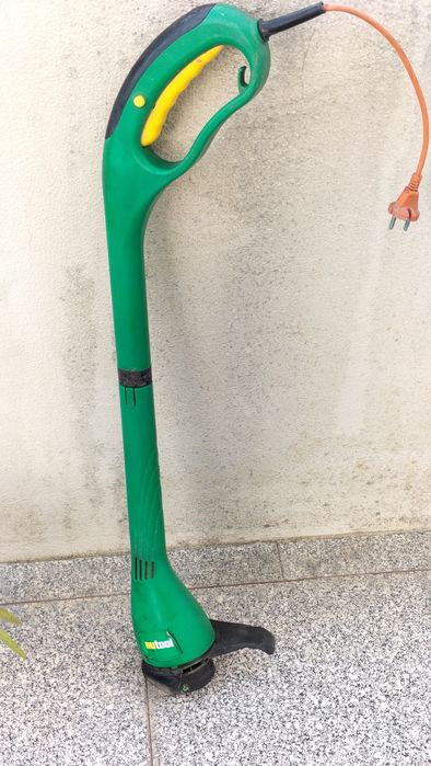 Máquina de cortar relva elétrica mais aparador elétrico