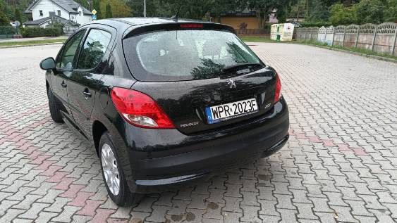 Peugeot 207 1.4 benzyna