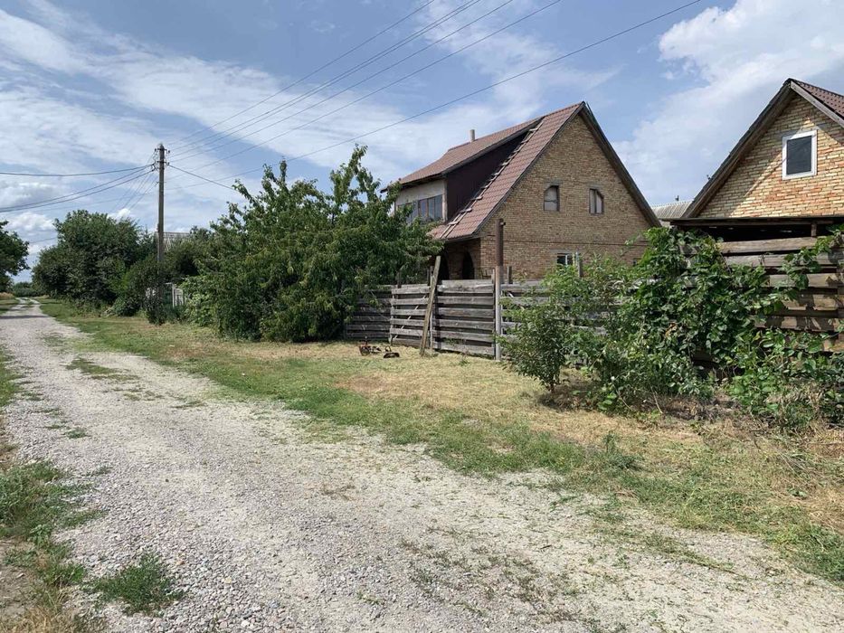 Продам будинок в селі Томилівка