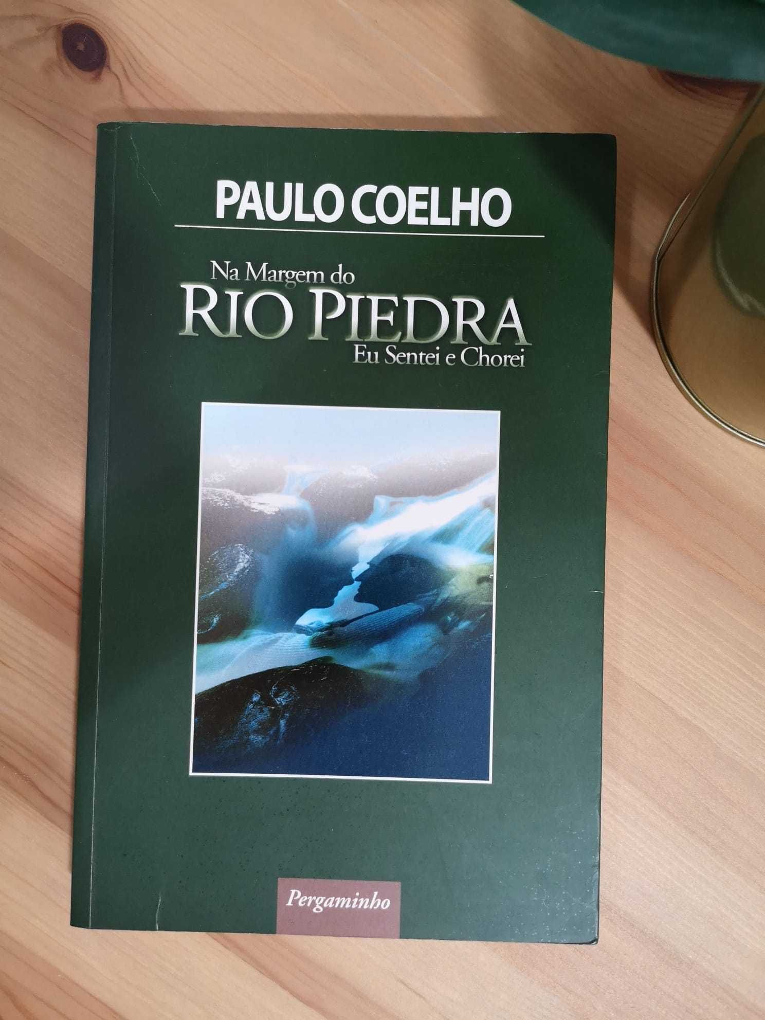 Na Margem do Rio Piedra eu Sentei e Chorei, Paulo Coelho