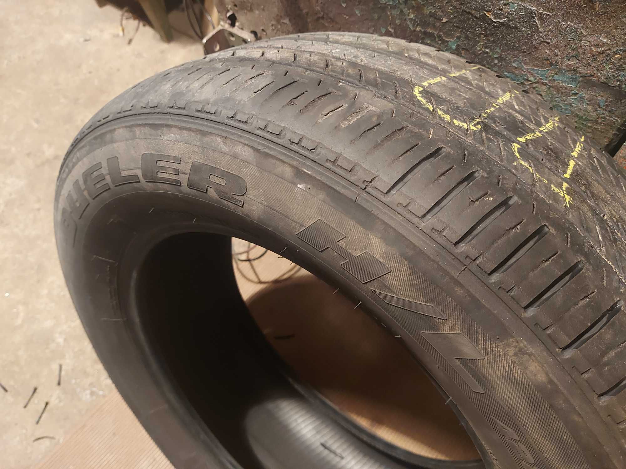 Нарізані плечі боковушки шина Bridgestone Dueler HL 422 225/55 R18 H97