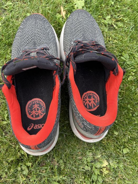 Buty do biegania męskie Asics 42, jak nowe