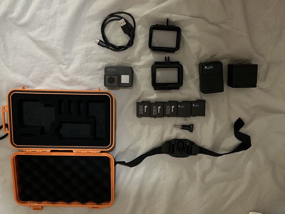 GoPro 6 black com extras+