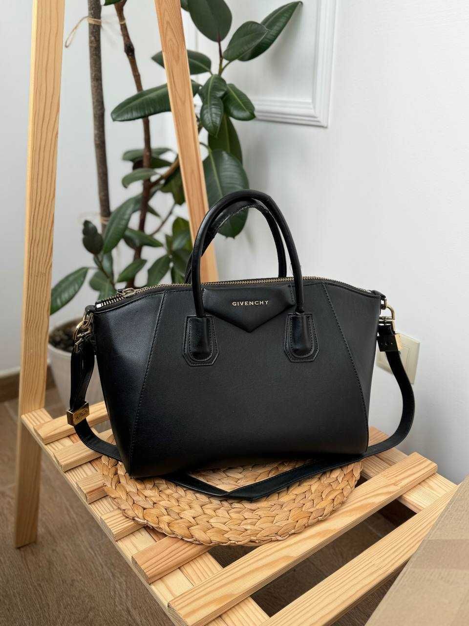 Жіноча сумка, чорна, сумка Givenchy, велика жіноча сумка з ручками.