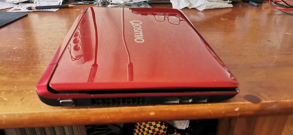 Toshiba Qosmio F60-10Z  core i5