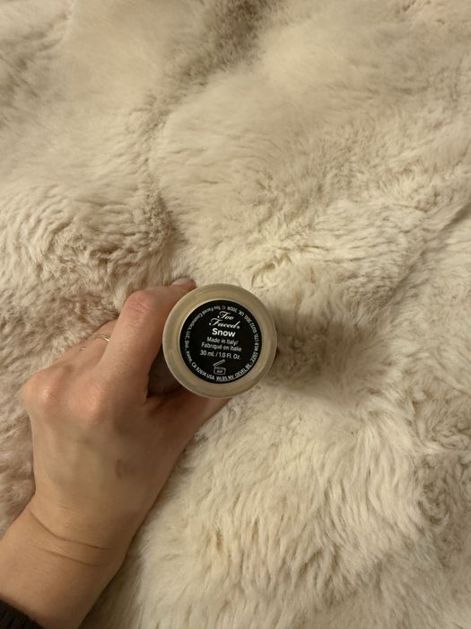 Too faced born this way podkład snow