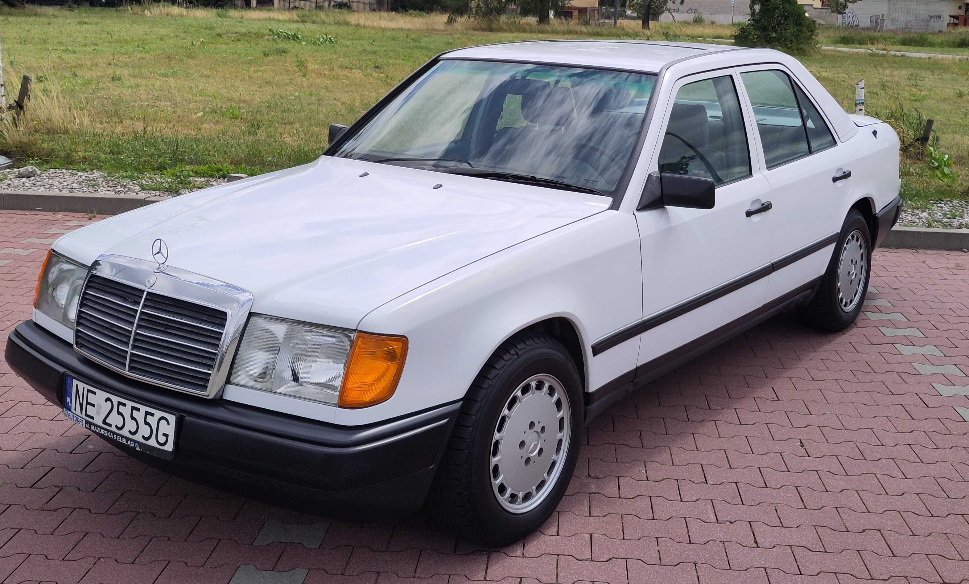 Wynajem klasycznego Mercedesa W124 (1988) na śluby i inne uroczystości