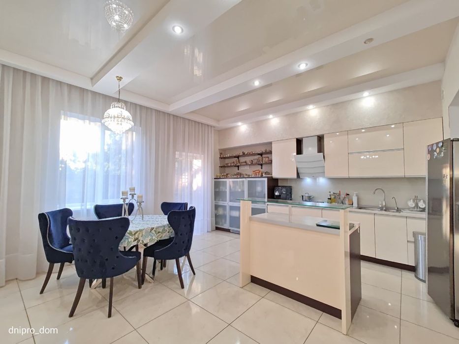 New! Продам дом с хорошим ремонтом+гостевой на Клочко, район Эдбурга