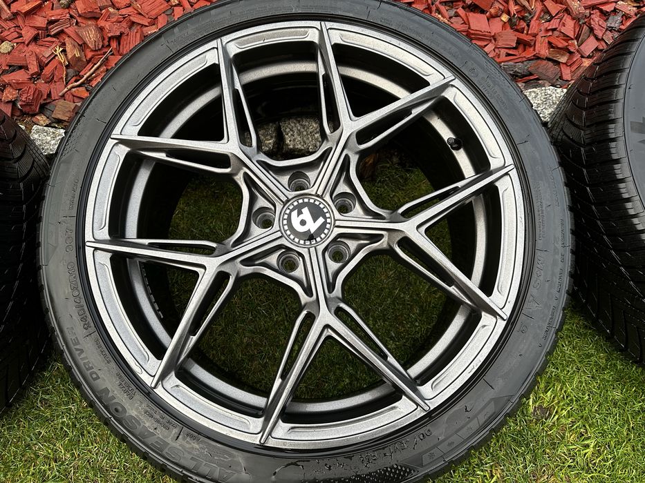 Felgi aluminiowe z oponami