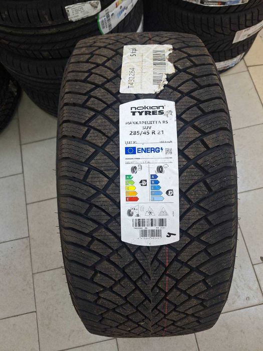 Шини зимові 285/45 R21 113T XL Nokian Hakkapeliitta R5 SUV