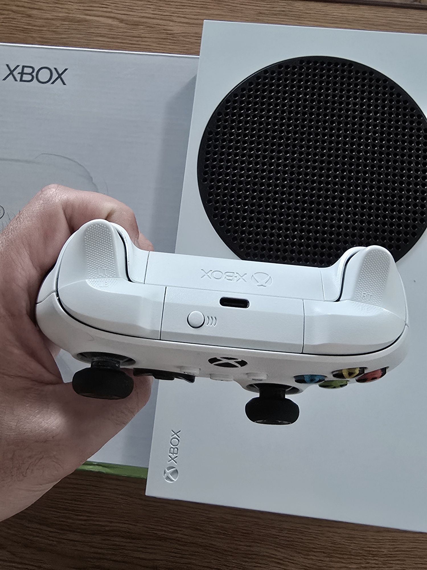 Продам Xbox series S 512Gb (Стан Нового)