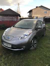 Нісан ліф Nissan Leaf