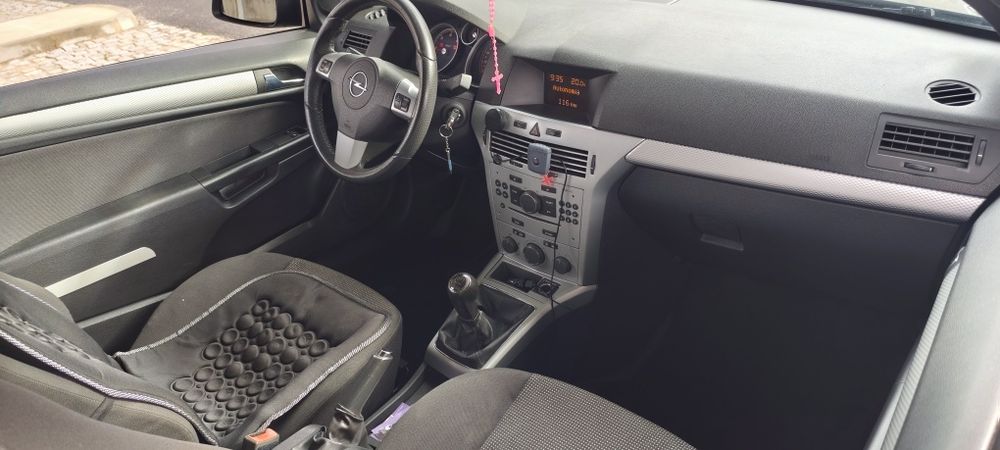 Carro opel astra h
