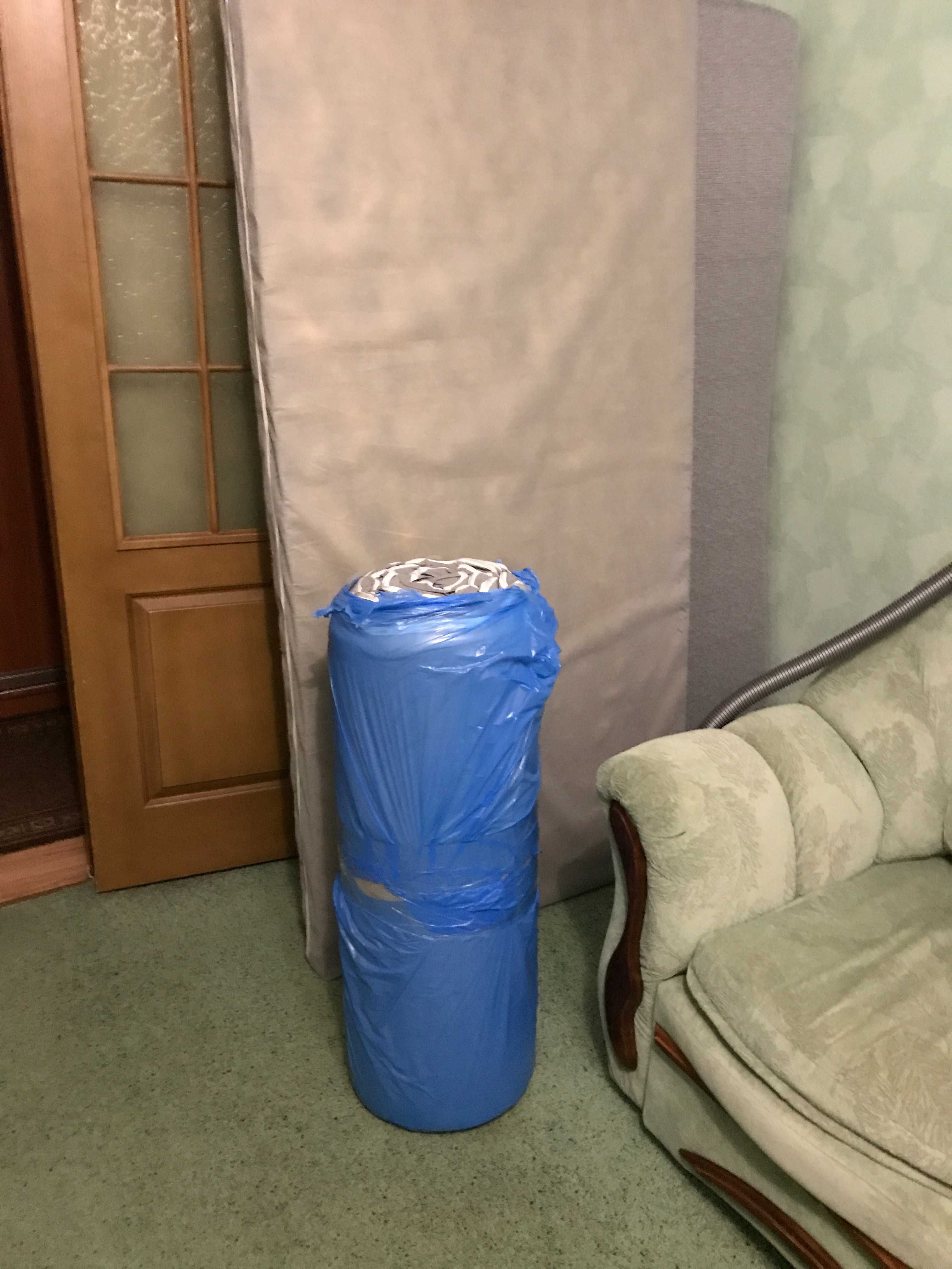 Продам два матраци на блискавці. НОВІ. В упаковці. 1000 грн за обидва.