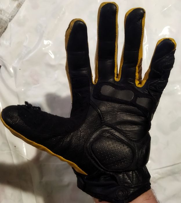 Продам кожаные Мотоперчатки icon