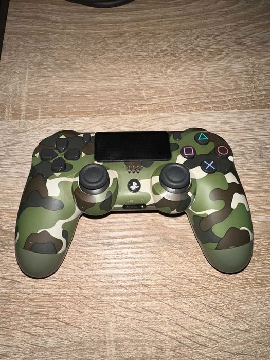 Play Station 4 Pro 1TB