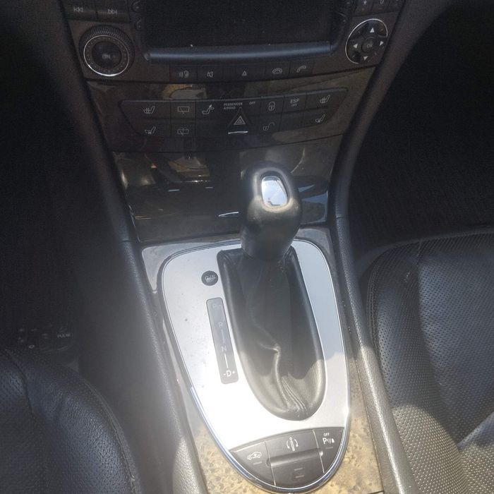 розбор мерседес W211 універсал  3.2 сді 2004р ОМ648