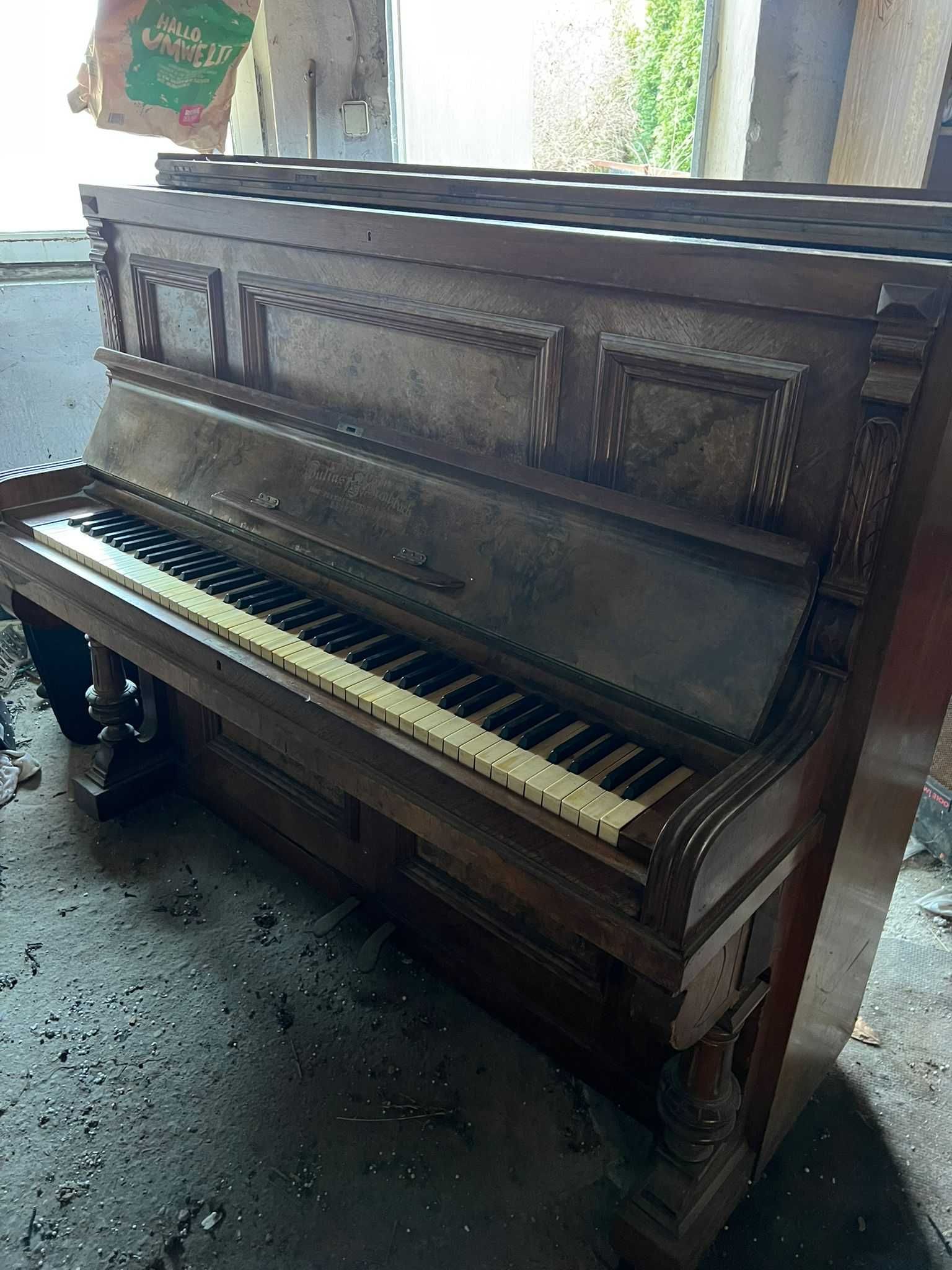 Pianino Julius Kreutzbach Leipzig