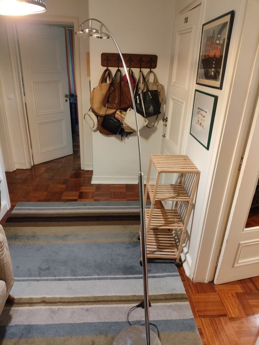 Candeeiro de pé - Gato Preto