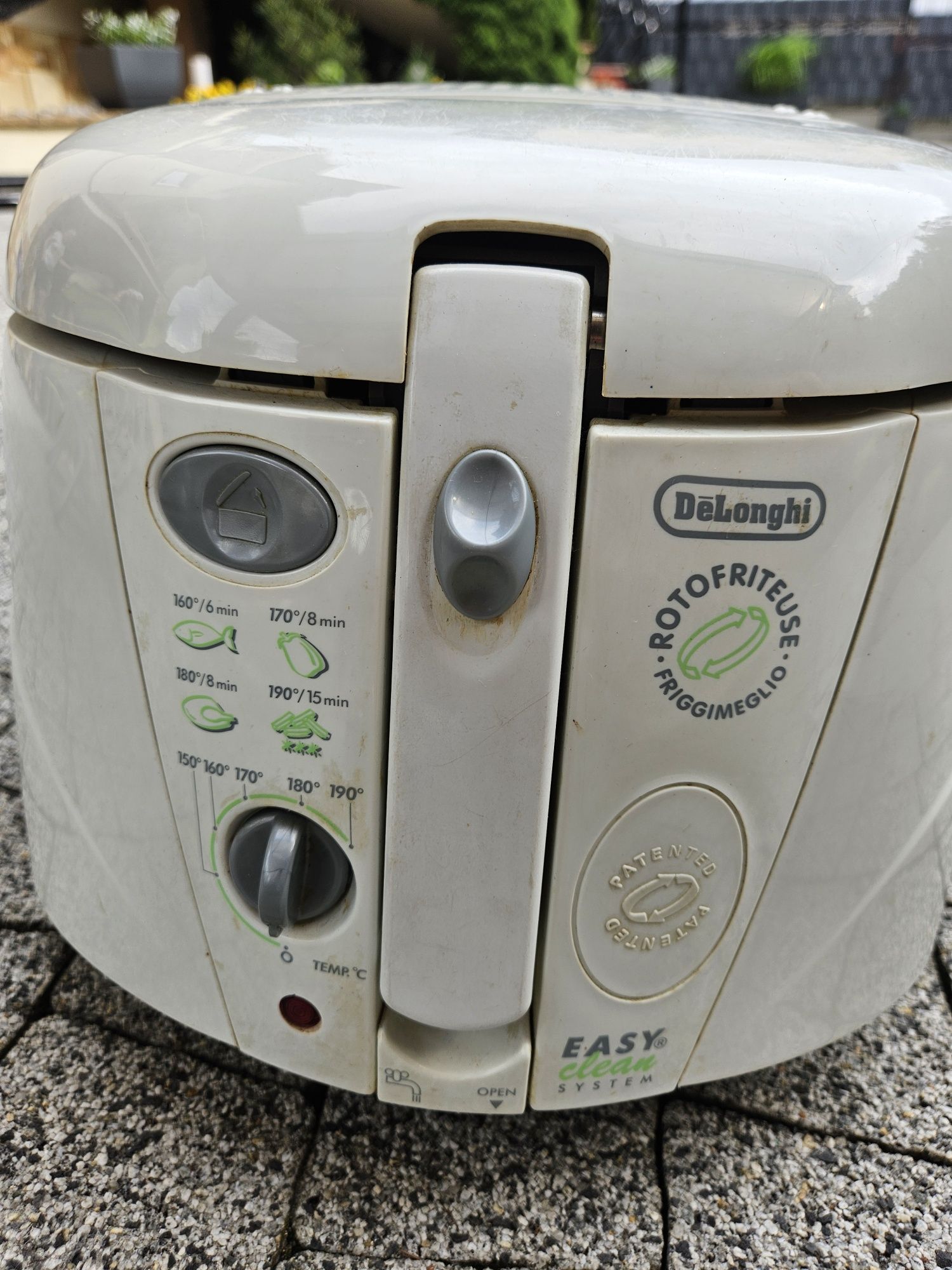 Frytkownica Delonghi F881
