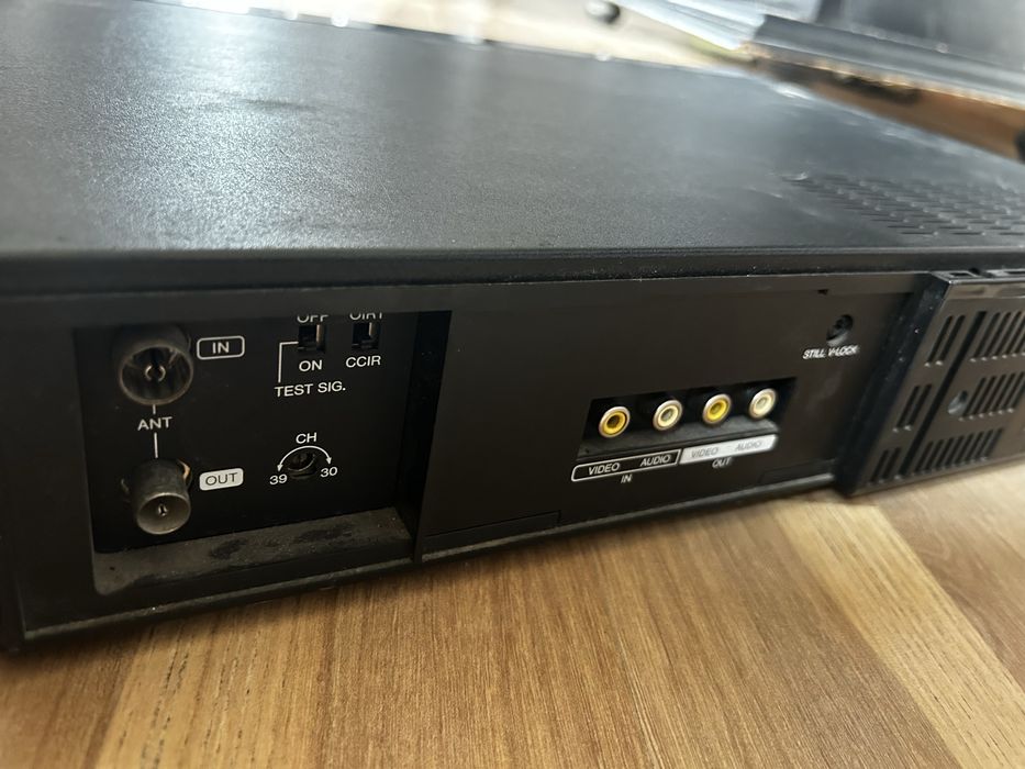 Magnetowid Sanyo VHR-5100ee