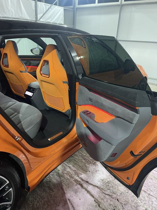 Zeekr 001 2024 модельний 2025