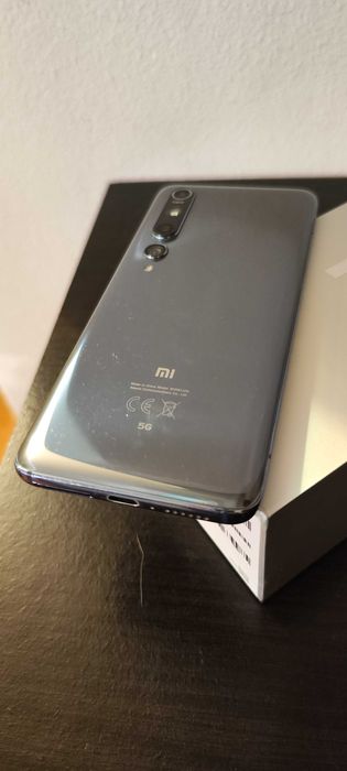 Xiaomi 10 8GB 256 GB excelente estado