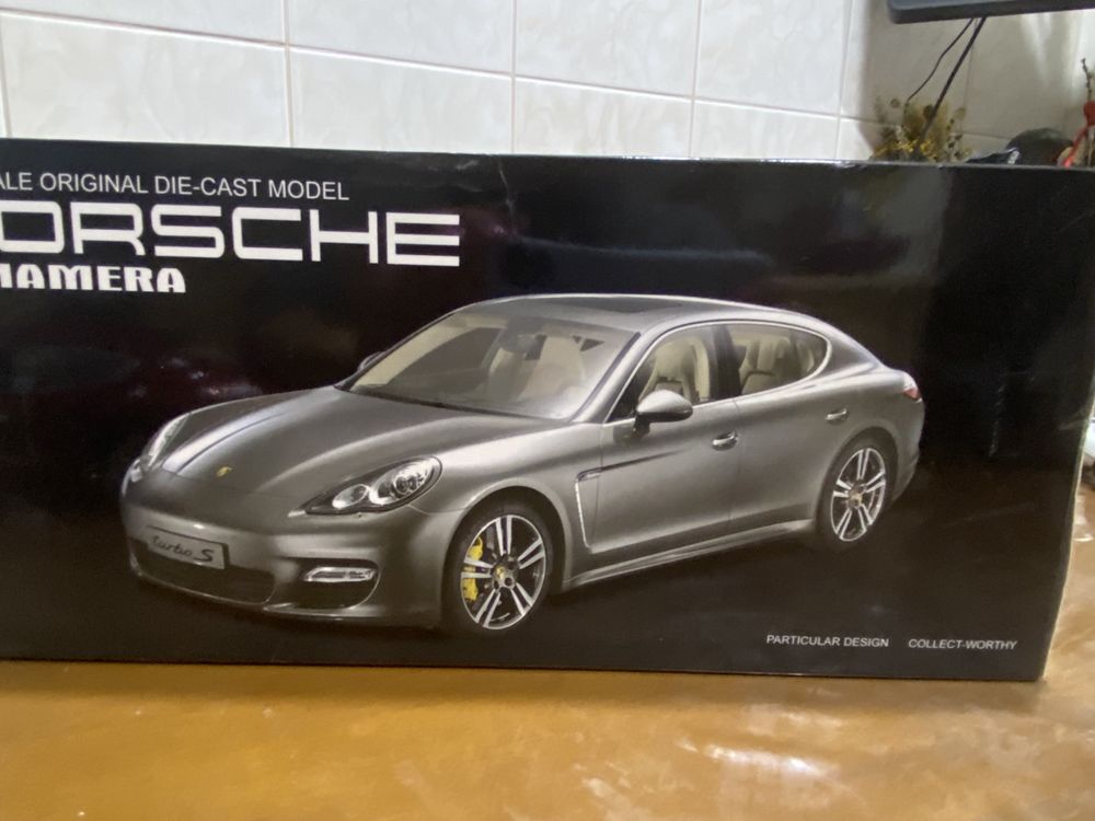 Porsche Panamera Масштабная модель 1:18