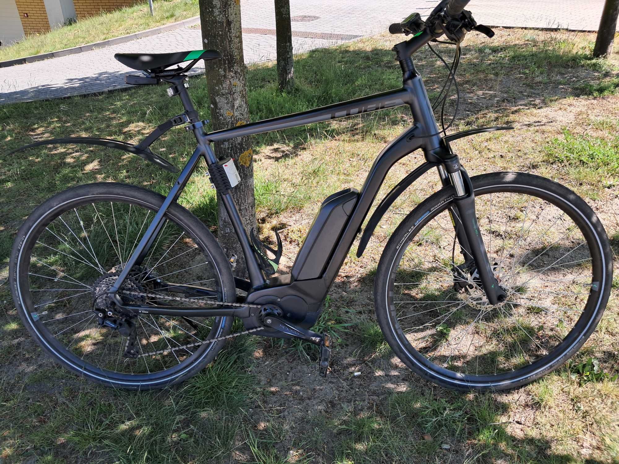 Cube hybrid cross pro Deore Bosch CX