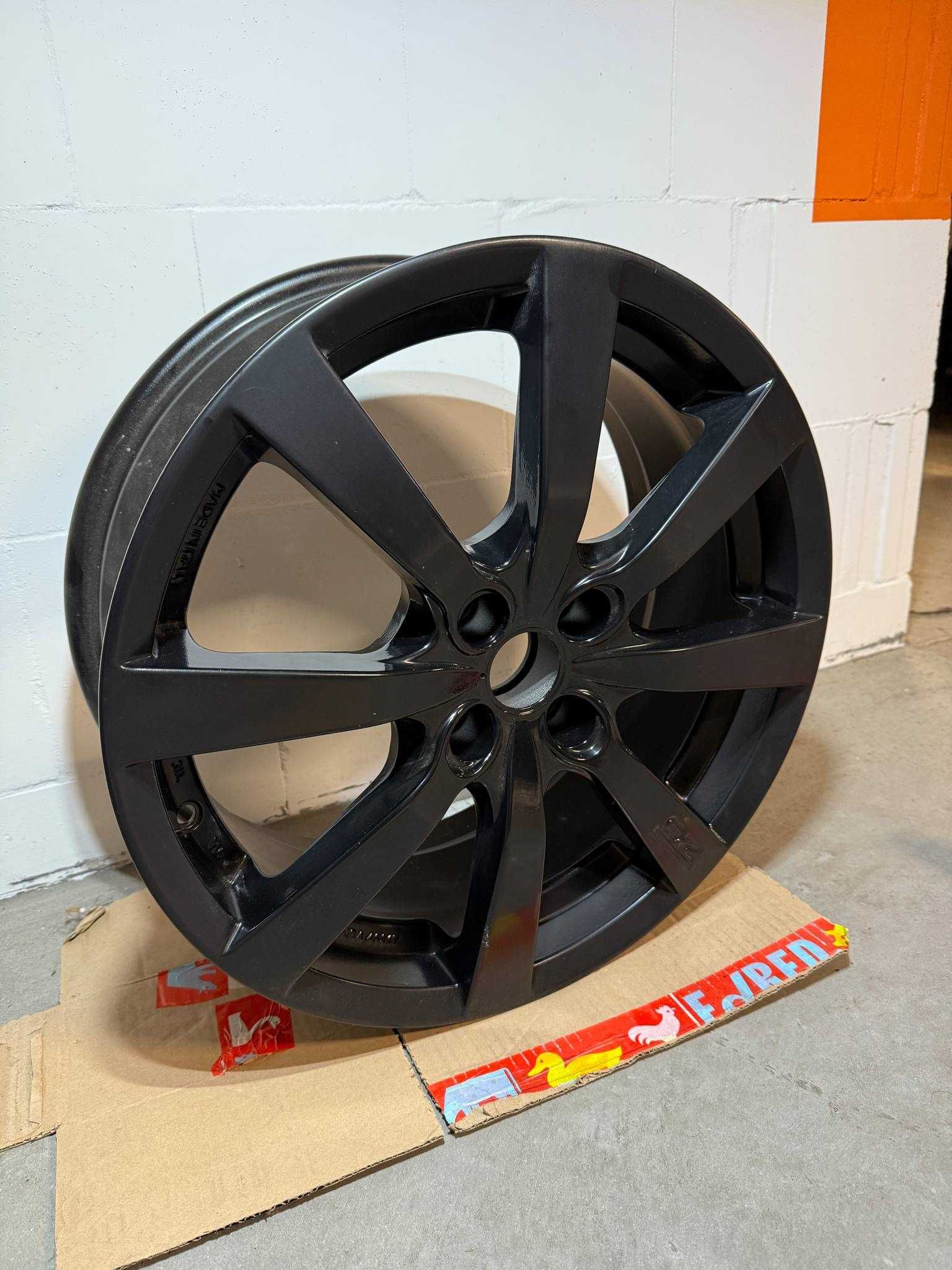 Felgi OZ Racing Michelangelo 8 – 17” 4x100 – stan idealny – Legnica