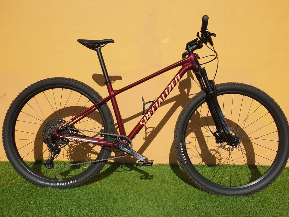 Bicicleta nova, Specialized Chisel, roda 29