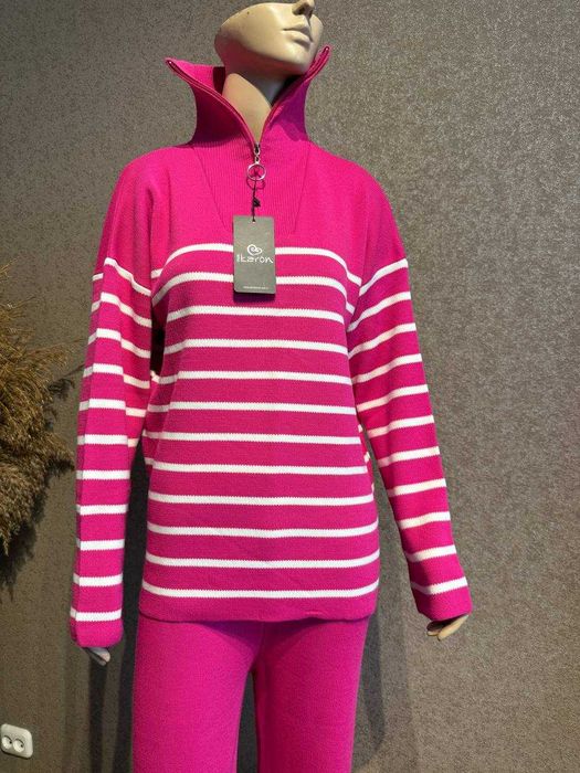 Новый.Розовый женский костюм овер сайс