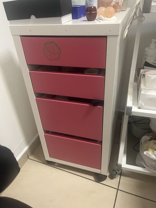 Micke komoda na kółkach ikea