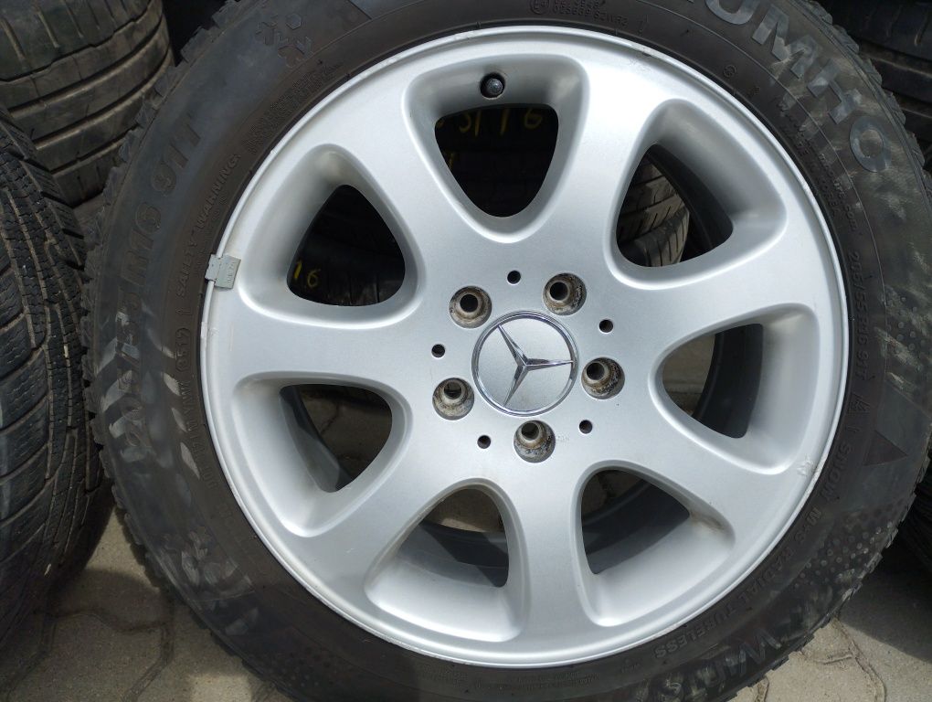 Диски з шинами 5x112 R16 7j ET37 D66