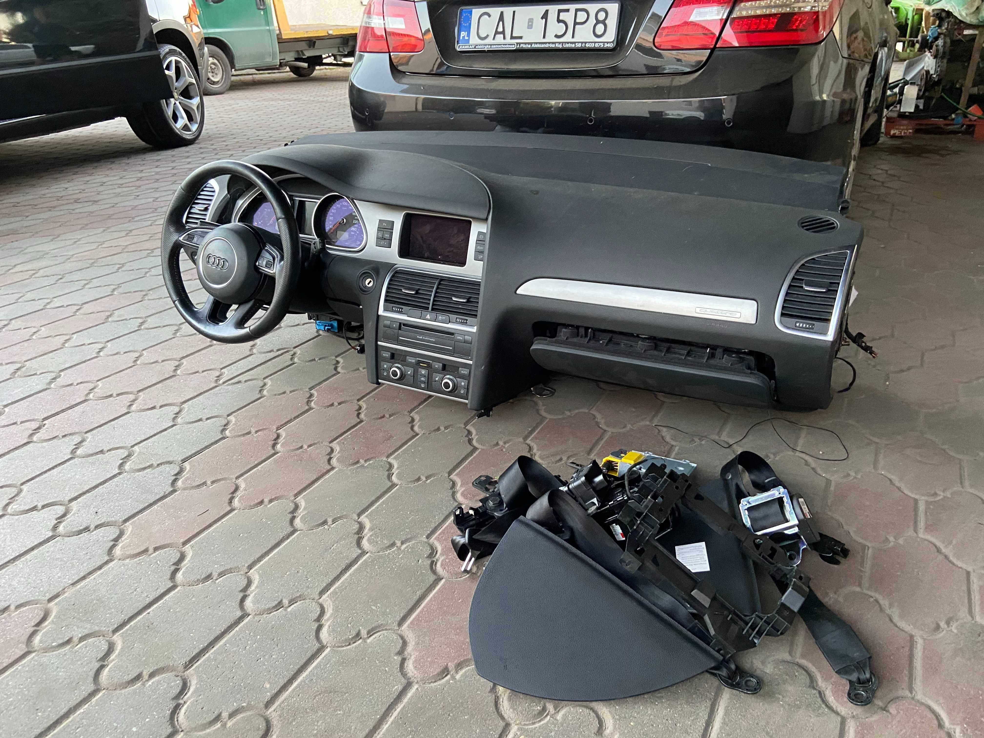 Audi Q7 LIFT FL Deska rozdzielcza konsola kokpit poduszki airbag +pasy