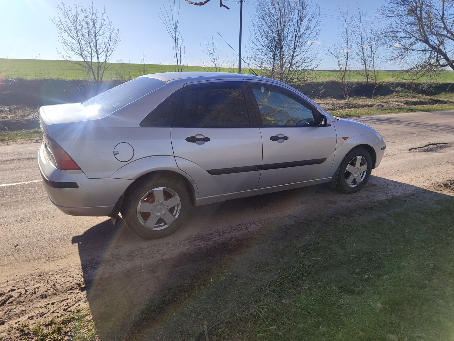 Продам Форд фокус 1  1.6 16v Газ /бензин Ford focus mk1