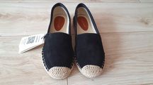 Czarne espadryle piękne klasyczne espadryle na lato