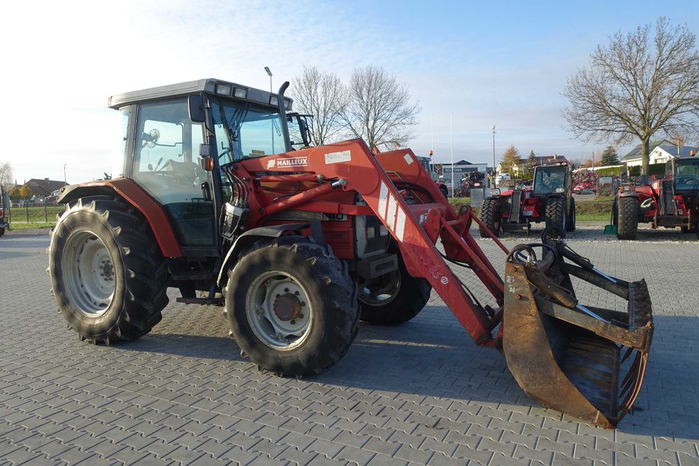 Massey Ferguson 6140 + ładowacz (6120,6255,6130)