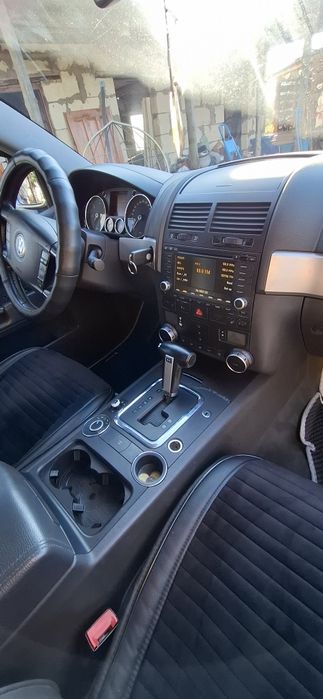 Для Військових Таурег 3.0 дизель