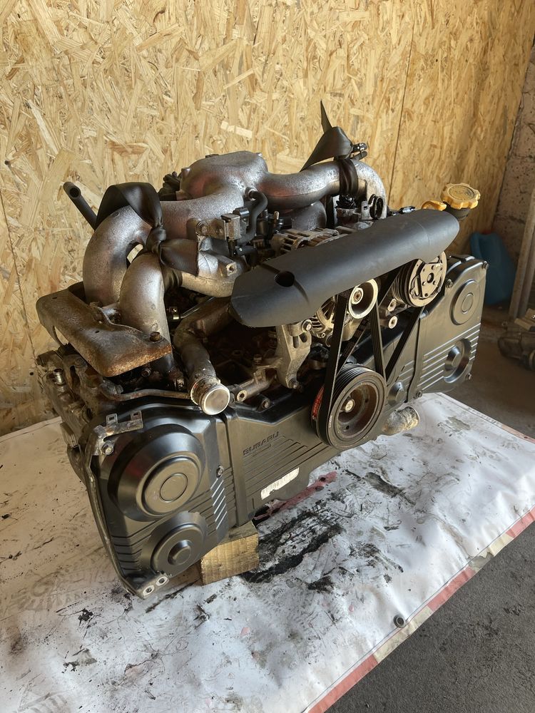 Silnik subaru EJ20 2.0