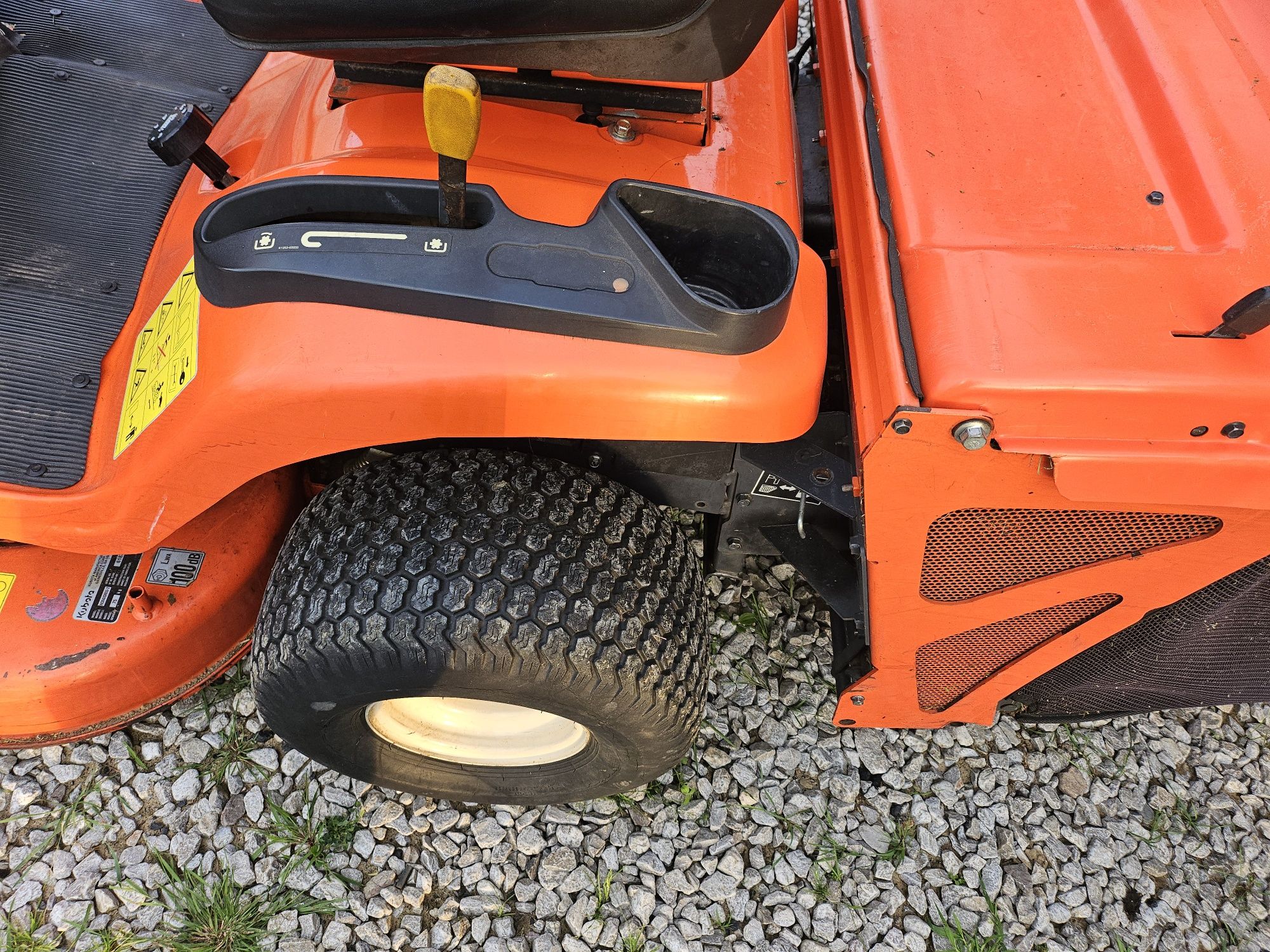 Kubota gr 1600 traktorek kosiarka