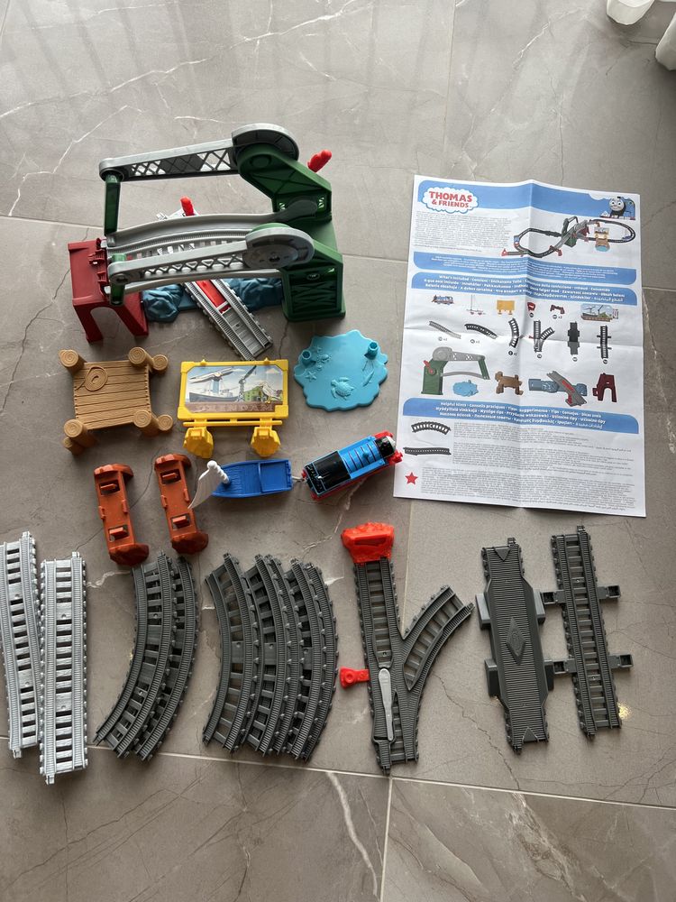 Железная дорога и паровозики Thomas