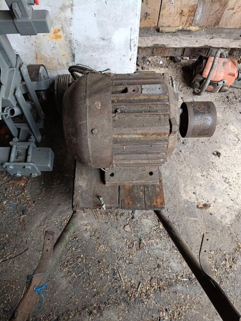 Sprzedam silnik elektryczny