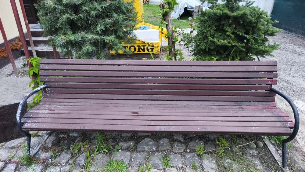ławka z PRL-U, solidna