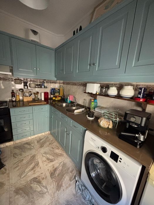 Quarto para arrendar em Algés