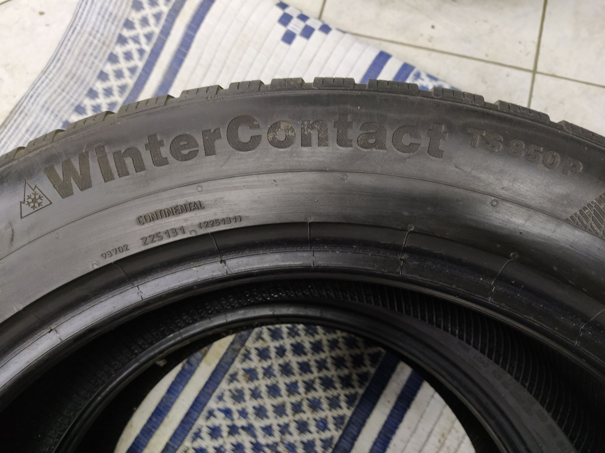 2 Opony zimowe 235/55r19 CONTINENTAL