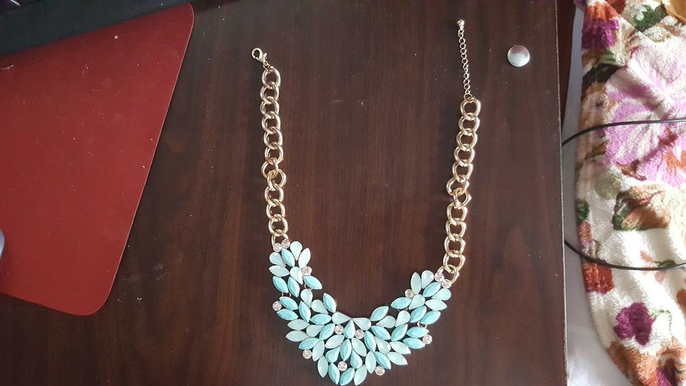 Колье украшение на шею